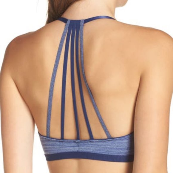 B.TEMPT'D by Wacoal Spectator Closure Strappy Bra - Picture 1 of 3